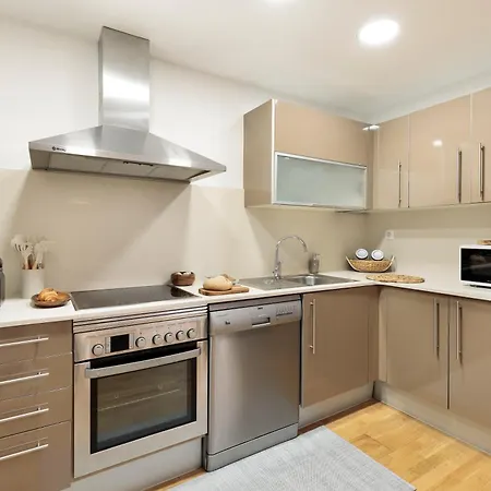 Cerca De La Playa Y El Born, Con Piscina Apartman Barcelona