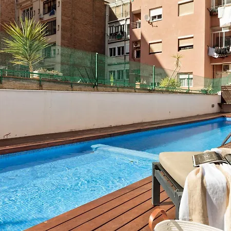 Cerca De La Playa Y El Born, Con Piscina *